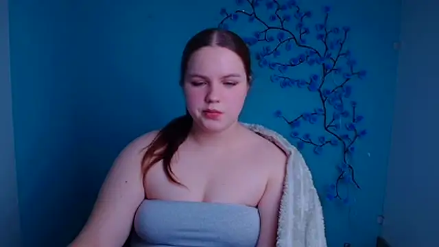 Kitty_Mia_Kitty's Live XXX Chat