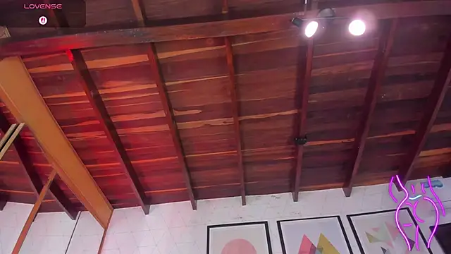 Chatroom XXX en direct de MiaKay1