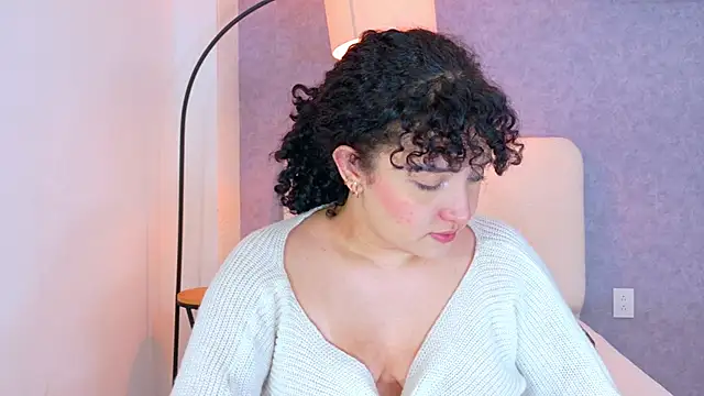 Tracielowe_w Chat XXX in diretta