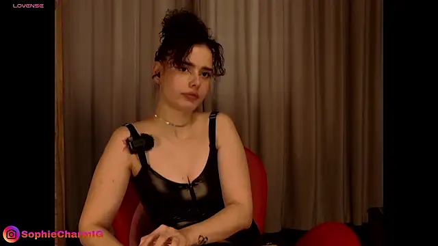 SophieCharm: απευθείας συνομιλία ΧΧΧ