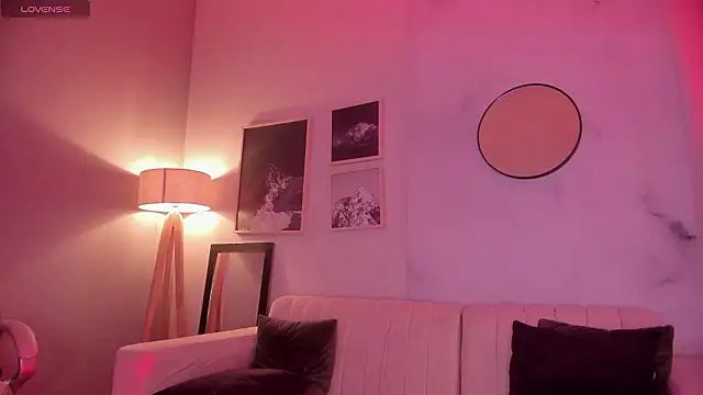 lara_madisson Adlı Modelin Canlı XXX Sohbeti