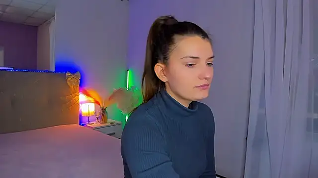 Laura_Leee: онлайн-секс-чат