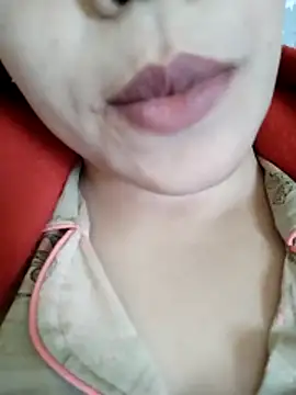 Anki-doll: απευθείας συνομιλία ΧΧΧ