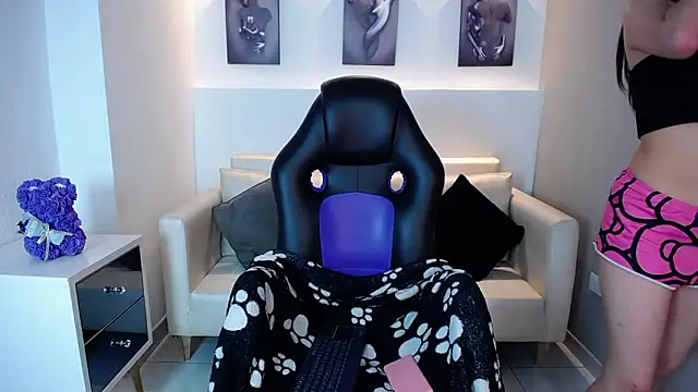 Czat XXX na żywo – MiiaSuki