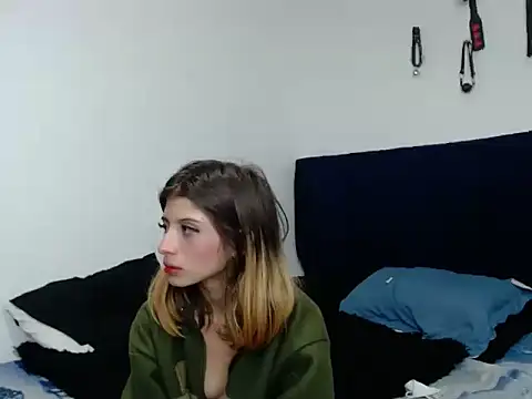 KratosAfroditacs Webcam Show