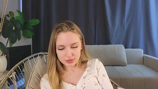 CindyGreen: онлайн-секс-чат