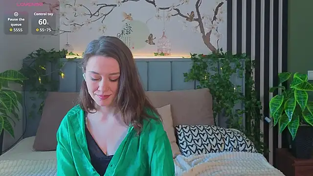 SkyHelen: онлайн-секс-чат