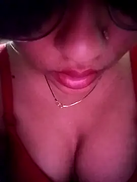 Smily_Beauty: απευθείας συνομιλία ΧΧΧ