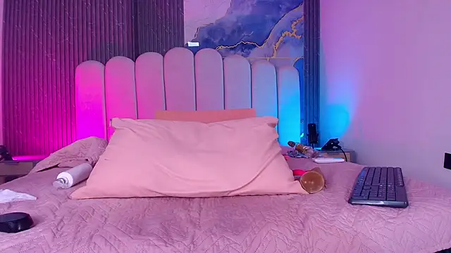 Chat +18 de abbyrouss_ ao vivo