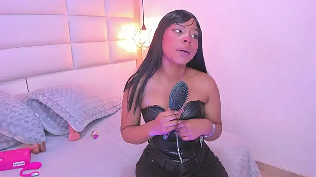 Sofia_clk: онлайн-секс-чат