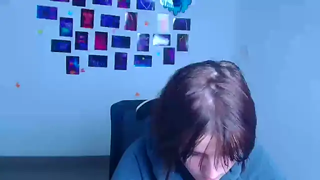 Alice_Wonderme: онлайн-секс-чат