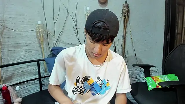 Chat XXX en directo de isaac_grimm