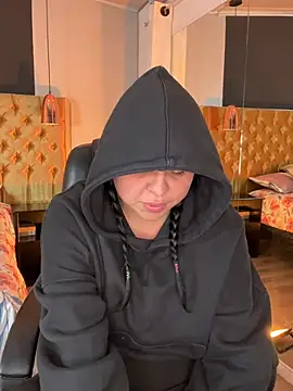 Czat XXX na żywo – Saarada