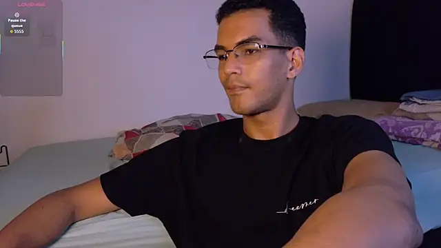 Pikashu7u7 Webcam Show