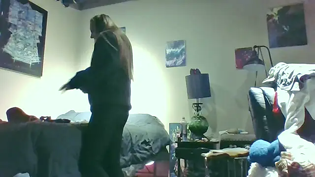 eatmeplease44 Live XXX Chat