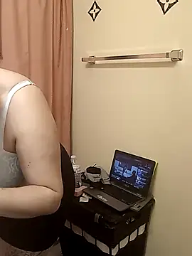 bootiebby: απευθείας συνομιλία ΧΧΧ