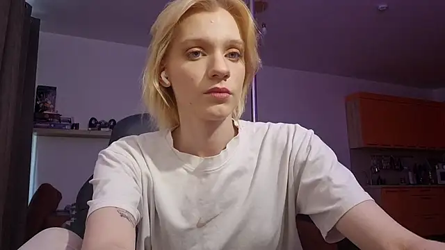 AuraNevera: απευθείας συνομιλία ΧΧΧ