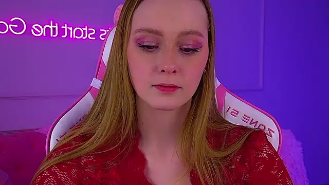 AgataFoxley Live XXX Chat