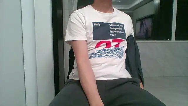 nole_china7's Live XXX Chat