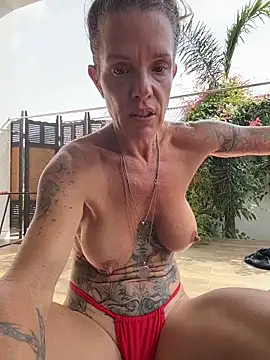 mommyselenafit_ live XXX chat