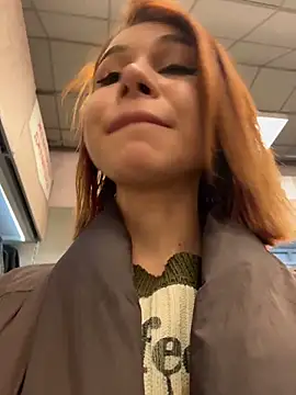 Chat +18 de RosieSecret ao vivo