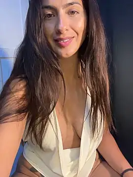 Chat +18 de chicachocolate01 ao vivo