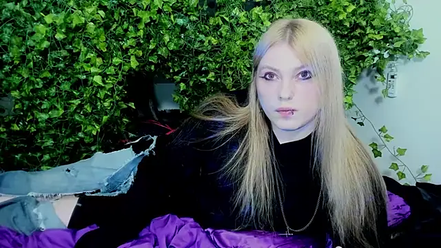 Blacklim00n's Live XXX Chat