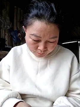 yoowwmr Live XXX-chat