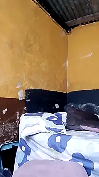 دردشة HornyAss_Bitch الجنسية المباشرة