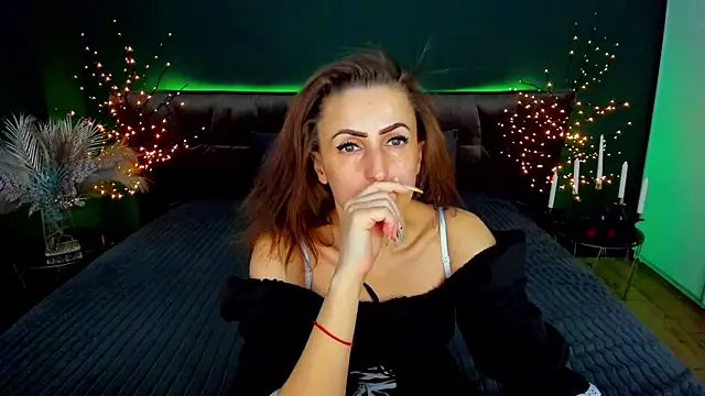 Rebecca_Diamond Chat XXX live