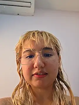 Chat XXX en directo de Pinkie_Princes