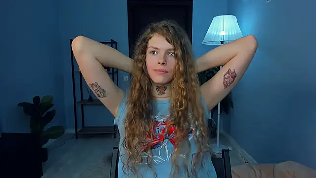 RayaNenlia Chat XXX live