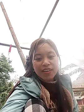 Chat XXX ao vivo de Alice-567