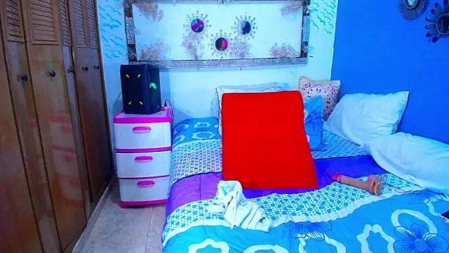 cairohot's Live XXX Chat