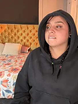 Saarada Chat XXX in diretta