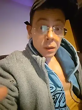 Show Webcam de squirtonmyfacehants