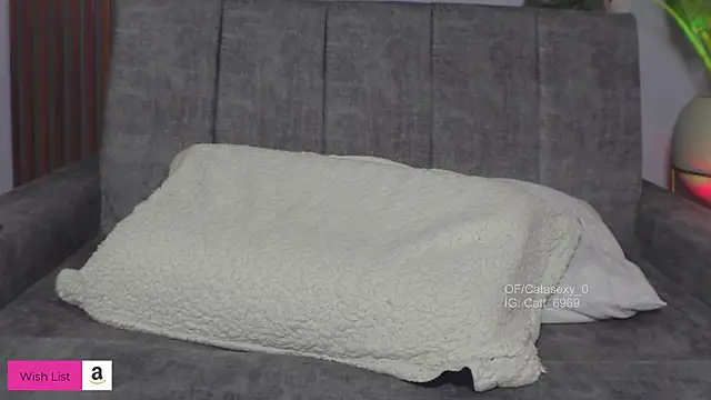 Catalina-sexy Chat XXX in diretta