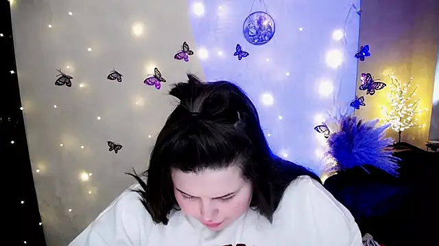 Emily_Mo Chat XXX in diretta