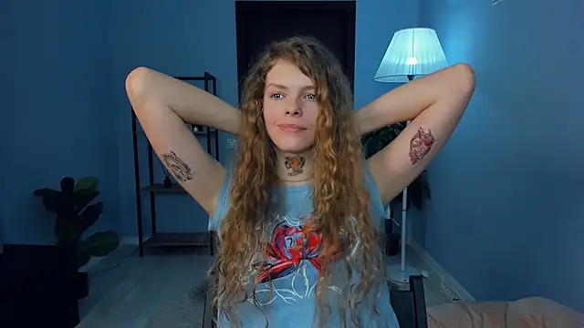 RayaNenlia 现场XXX聊天