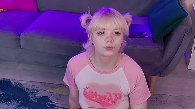 Chatroom XXX en direct de Waifu_Ketrin