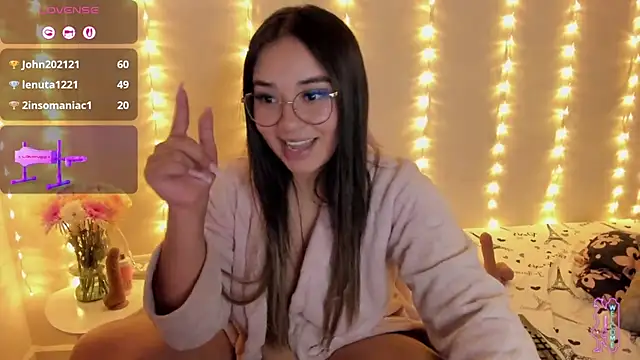 SaraCrow's Live XXX Chat