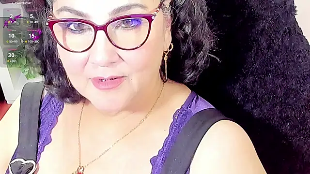 cataleya_mom Adlı Modelin Canlı XXX Sohbeti