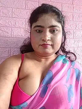 hornyriyanka Show in webcam