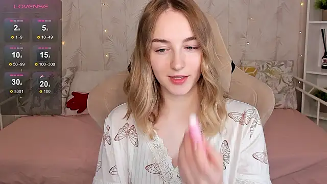 Shy_Polly Chat XXX in diretta