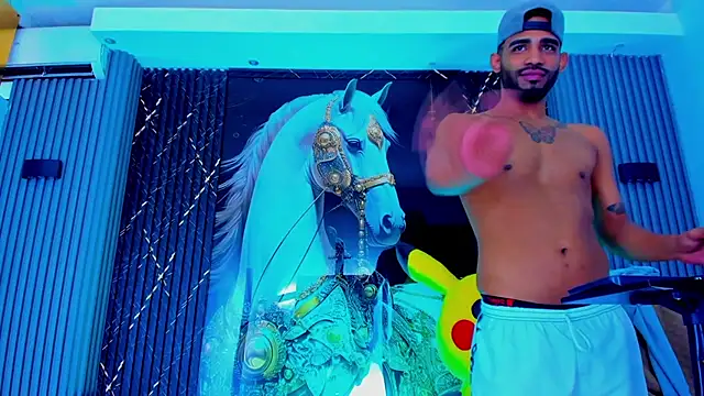 The_Gods_In_Diamonds: онлайн-секс-чат