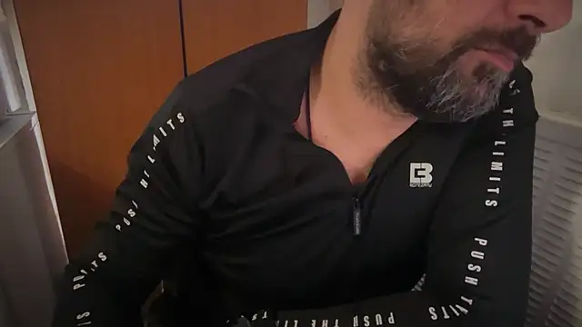 TARKAN1 Chat XXX in diretta