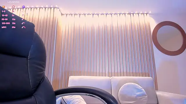 Chatroom XXX en direct de TaraLawrence