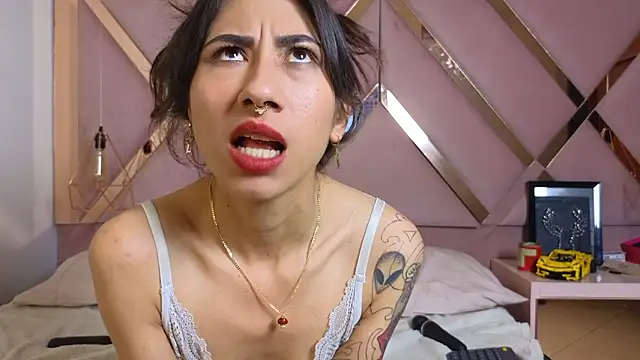 Sophia_moo_ Live XXX-chat