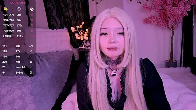 Lein_Bone élő XXX-chatje