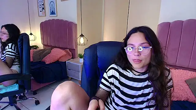 Hanabie_'s Live XXX Chat